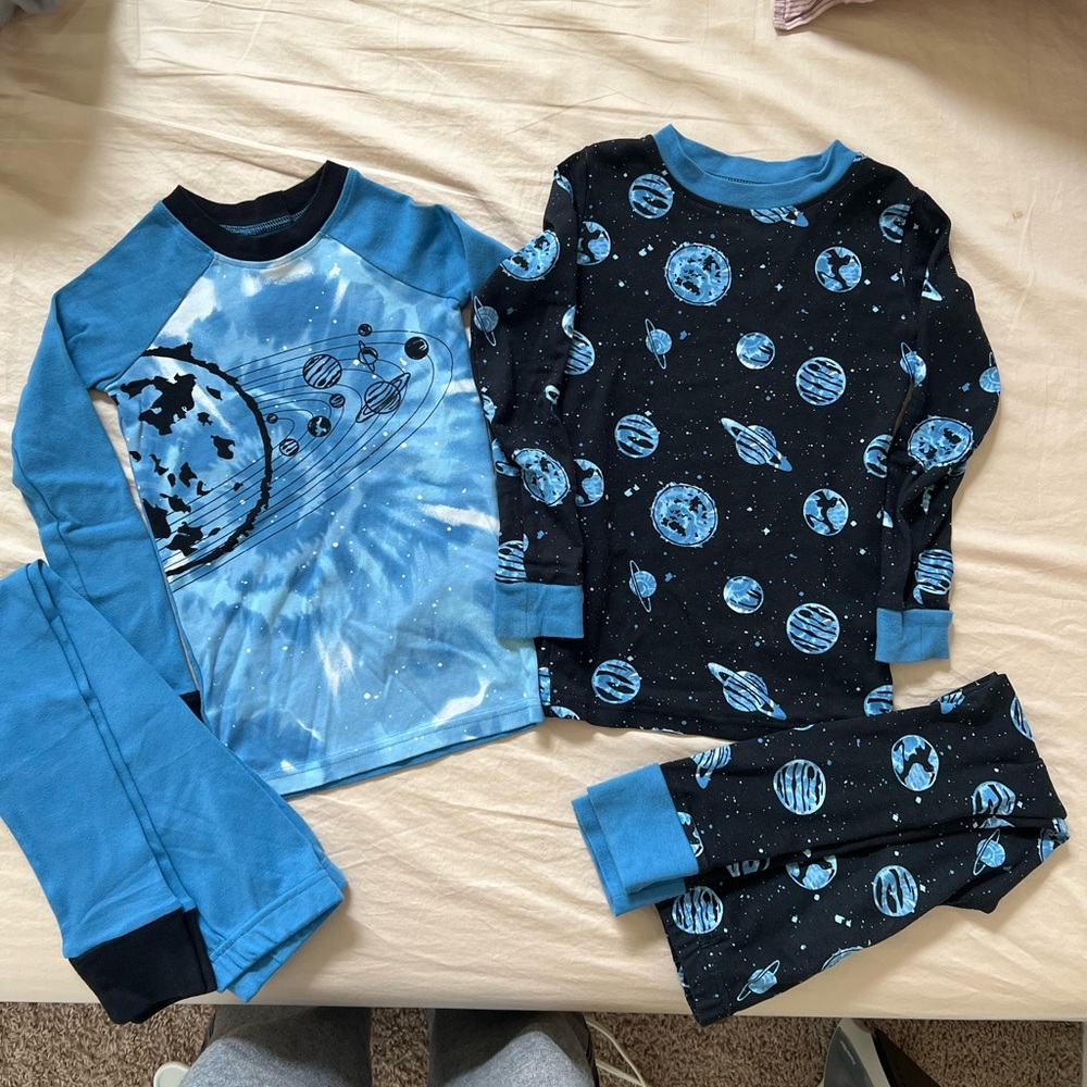Boys pajamas size 6